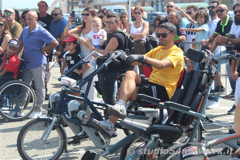 Un salto oltre le Barriere, l'evento Memorial con terapia in moto a persone disabili, spettacoli motocross e freestyle. In Radiovisoone su Studio54network!
