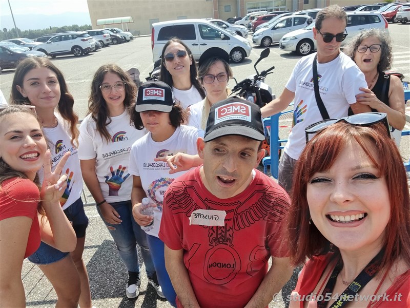 Un salto oltre le Barriere, l'evento Memorial con terapia in moto a persone disabili, spettacoli motocross e freestyle. In Radiovisoone su Studio54network!