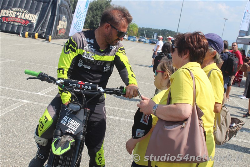 Un salto oltre le Barriere, l'evento Memorial con terapia in moto a persone disabili, spettacoli motocross e freestyle. In Radiovisoone su Studio54network!