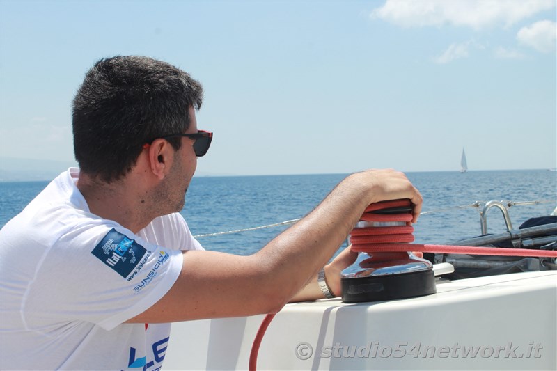 Un appuntamento unico, suggestivo ed esclusivo, per un intero weekend, sullo Stretto di Messina. E' Vele dello Stretto 2023
