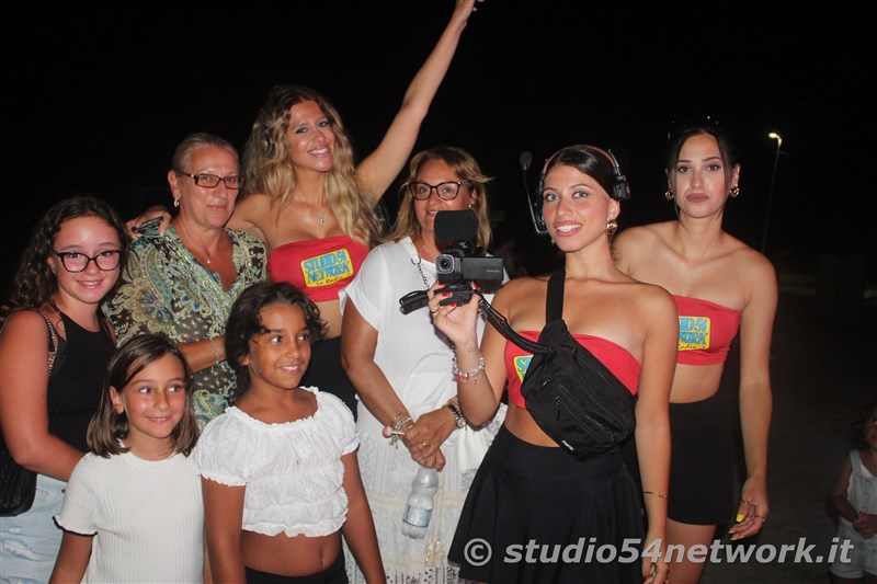 Sulla spiaggia di Botricello  54BeachTour, in diretta interregionale su  Studio54network!