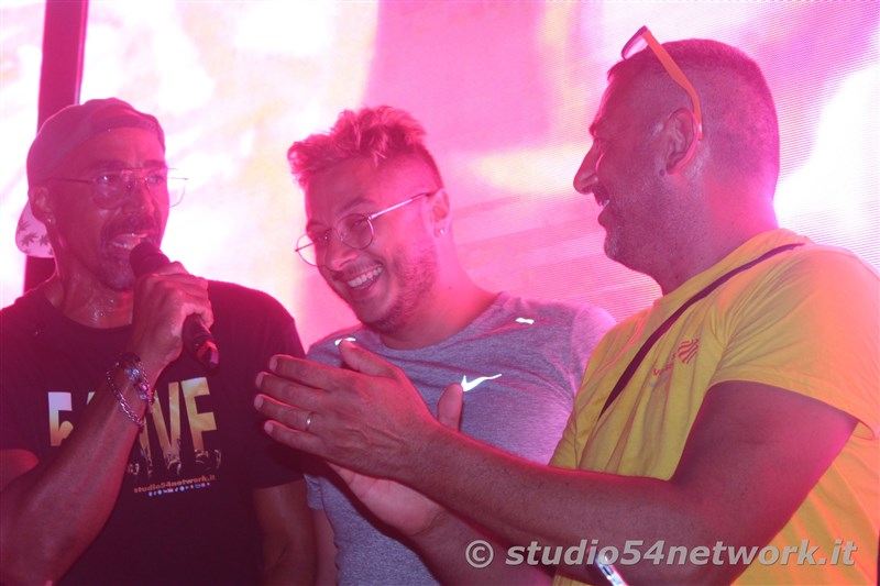Sulla spiaggia di Botricello  54BeachTour, in diretta interregionale su  Studio54network!