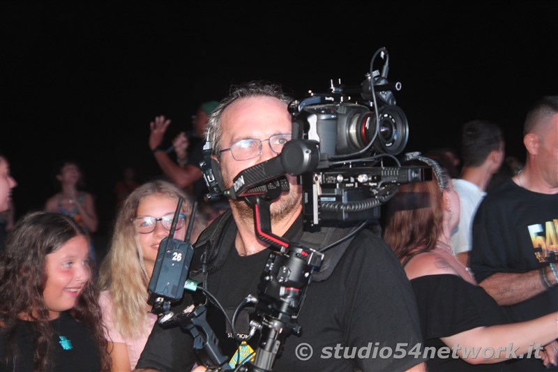 Sulla spiaggia di Botricello  54BeachTour, in diretta interregionale su  Studio54network!