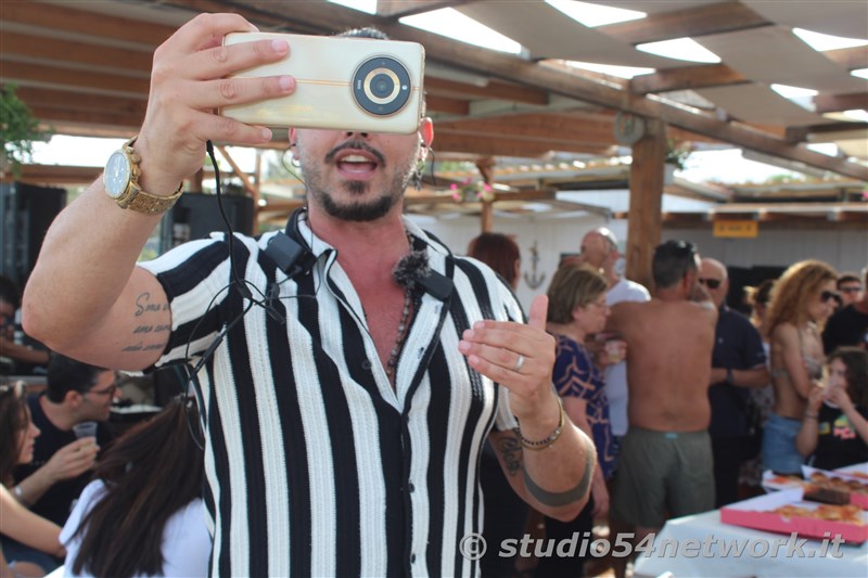 Parte l'Estate al Venice Beach, sul lungomare di Fondachello di Mascali, grande festa d'inaugurazione, su Studio54network