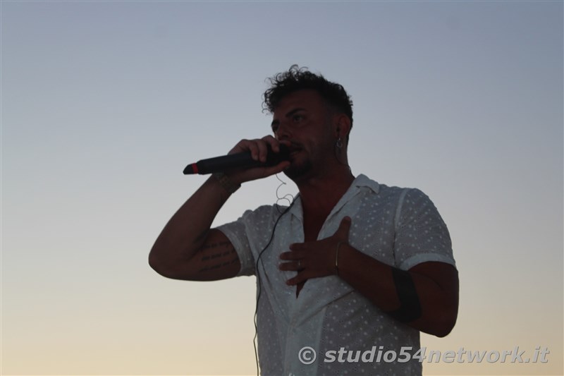 Sulla spiaggia di Bivona, a Vibo Valentia  grande festa! Arriva Studio54network con il 54BeachTour!