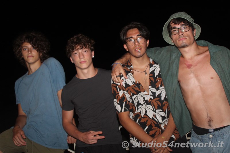 Sulla spiaggia di Bivona, a Vibo Valentia  grande festa! Arriva Studio54network con il 54BeachTour!