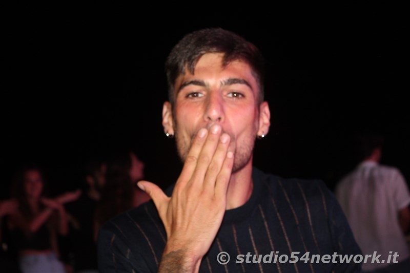 Sulla spiaggia di Bivona, a Vibo Valentia  grande festa! Arriva Studio54network con il 54BeachTour!