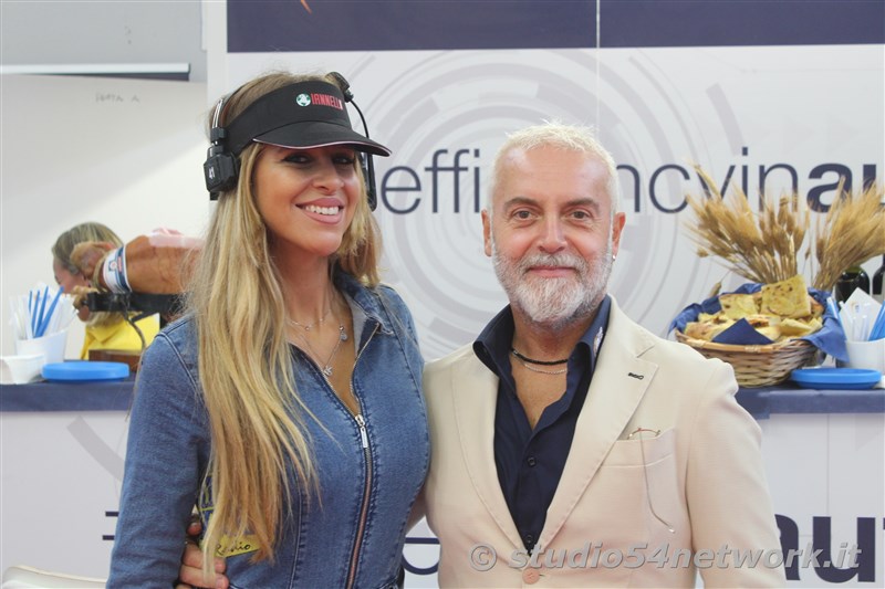 Con IannelloInox, eccellenza italiana nella produzione di impianti e macchine settore lattiero-caseario,  con Studio54network in radiovisione dal SIC, il salone dell'Industria Casearia, nel Polo Fieristico di Caserta. 