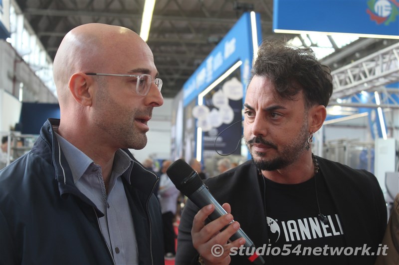 Con IannelloInox, eccellenza italiana nella produzione di impianti e macchine settore lattiero-caseario,  con Studio54network in radiovisione dal SIC, il salone dell'Industria Casearia, nel Polo Fieristico di Caserta. 