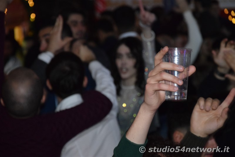 In decine di migliaia a Locri On ce 2024, il Capodanno di Studio54network!