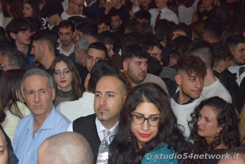 In decine di migliaia a Locri On ce 2024, il Capodanno di Studio54network!