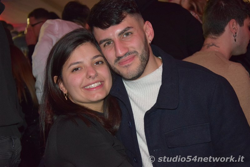 In decine di migliaia a Locri On ce 2024, il Capodanno di Studio54network!
