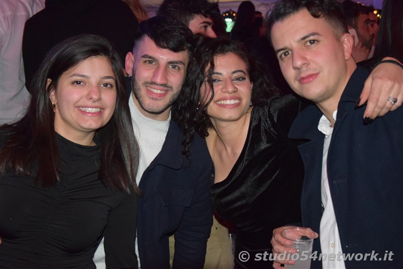 In decine di migliaia a Locri On ce 2024, il Capodanno di Studio54network!