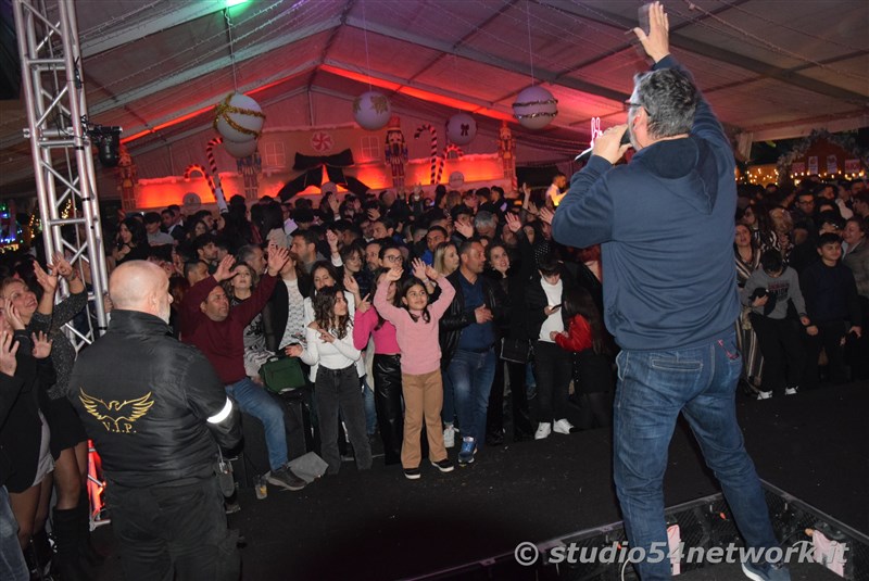 In decine di migliaia a Locri On ce 2024, il Capodanno di Studio54network!