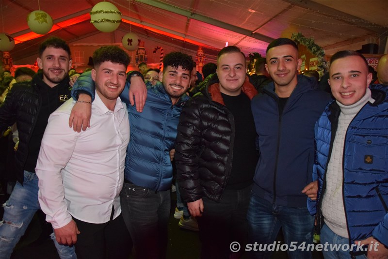 In decine di migliaia a Locri On ce 2024, il Capodanno di Studio54network!