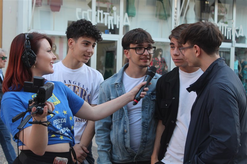 Da Cosenza riparte il tour calabrese dedicato alla Festa dell'Europa, con Studio54network