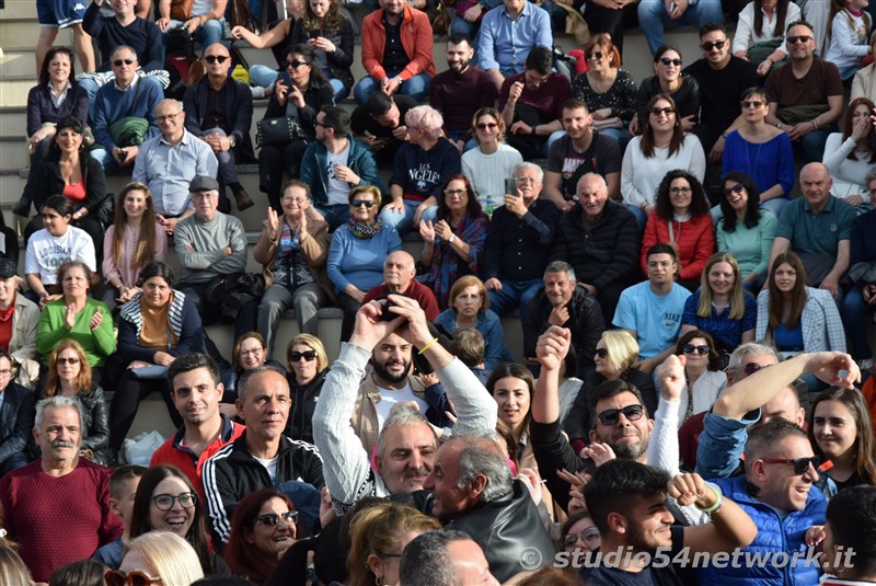 Reggio Primo Maggio, il concertone in riva allo Stretto, con la Citt Metropolitana di Reggio Calabria. E' Studio54Live!