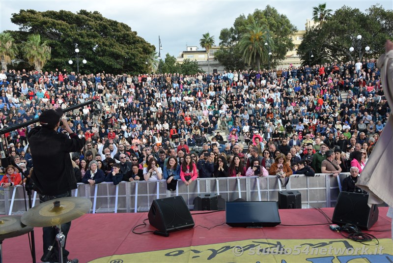 Reggio Primo Maggio, il concertone in riva allo Stretto, con la Citt Metropolitana di Reggio Calabria. E' Studio54Live!