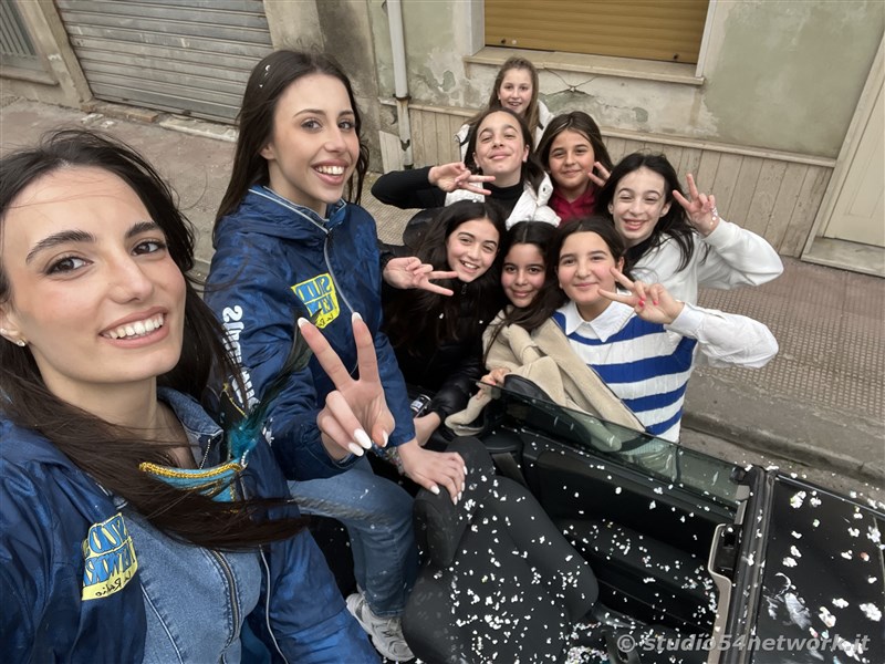 Ultimo giorno del Carnevale 2025, ed ad Ardore la festa  ancora pi grande. In diretta e radiovisione con Studio54network!