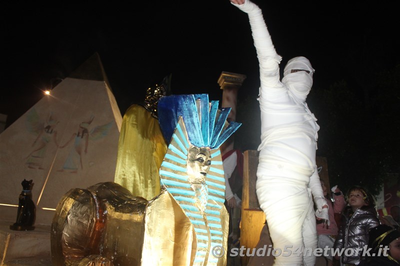 Ultimo giorno del Carnevale 2025, ed ad Ardore la festa  ancora pi grande. In diretta e radiovisione con Studio54network!