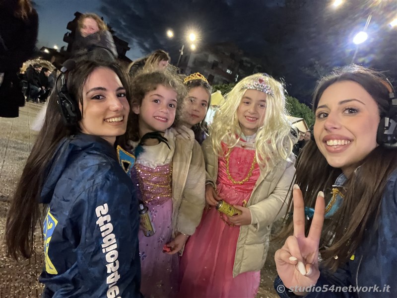 Ultimo giorno del Carnevale 2025, ed ad Ardore la festa  ancora pi grande. In diretta e radiovisione con Studio54network!