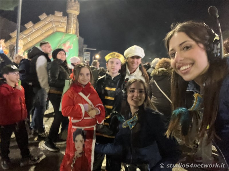 Ultimo giorno del Carnevale 2025, ed ad Ardore la festa  ancora pi grande. In diretta e radiovisione con Studio54network!