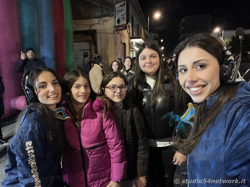 Ultimo giorno del Carnevale 2025, ed ad Ardore la festa  ancora pi grande. In diretta e radiovisione con Studio54network!