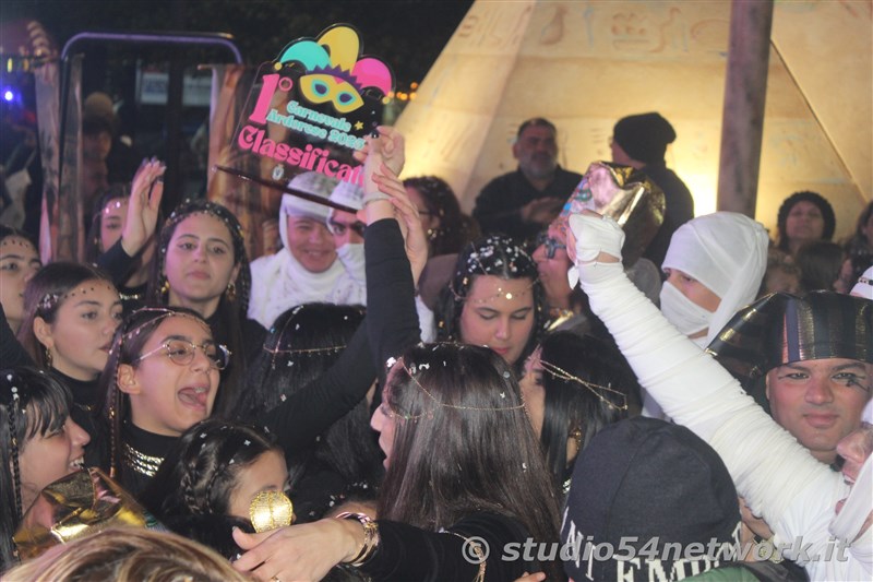 Ultimo giorno del Carnevale 2025, ed ad Ardore la festa  ancora pi grande. In diretta e radiovisione con Studio54network!